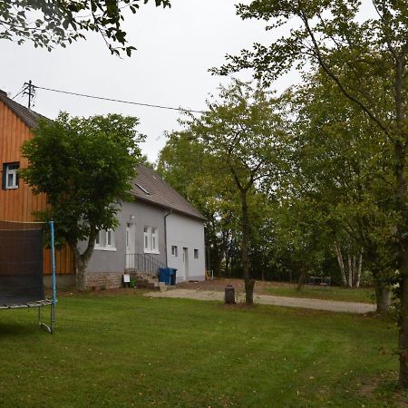 Cozy Holiday Home In Neuendorf With Garden المظهر الخارجي الصورة