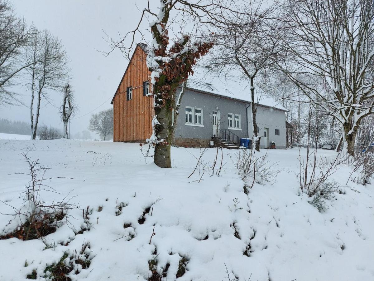 Cozy Holiday Home In Neuendorf With Garden المظهر الخارجي الصورة